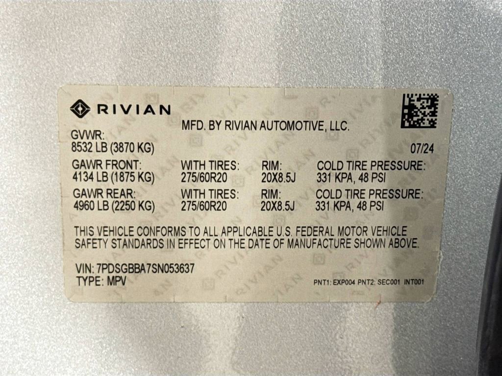 Used 2025 Rivian R1S Adventure image 42