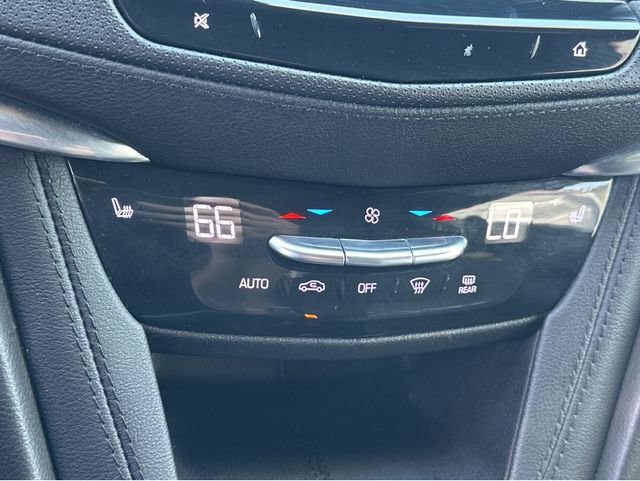 Certified 2022 Cadillac XT5 Premium Luxury FWD image 20