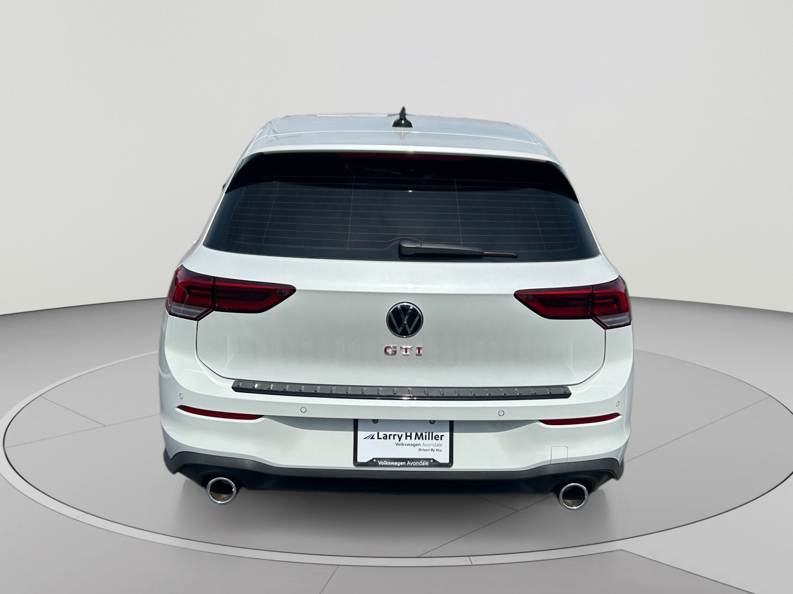 New 2026 Volkswagen Golf SE FWD image 4