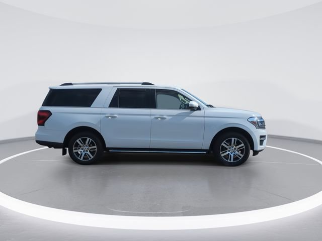 Used 2023 Ford Expedition Max Limited image 9