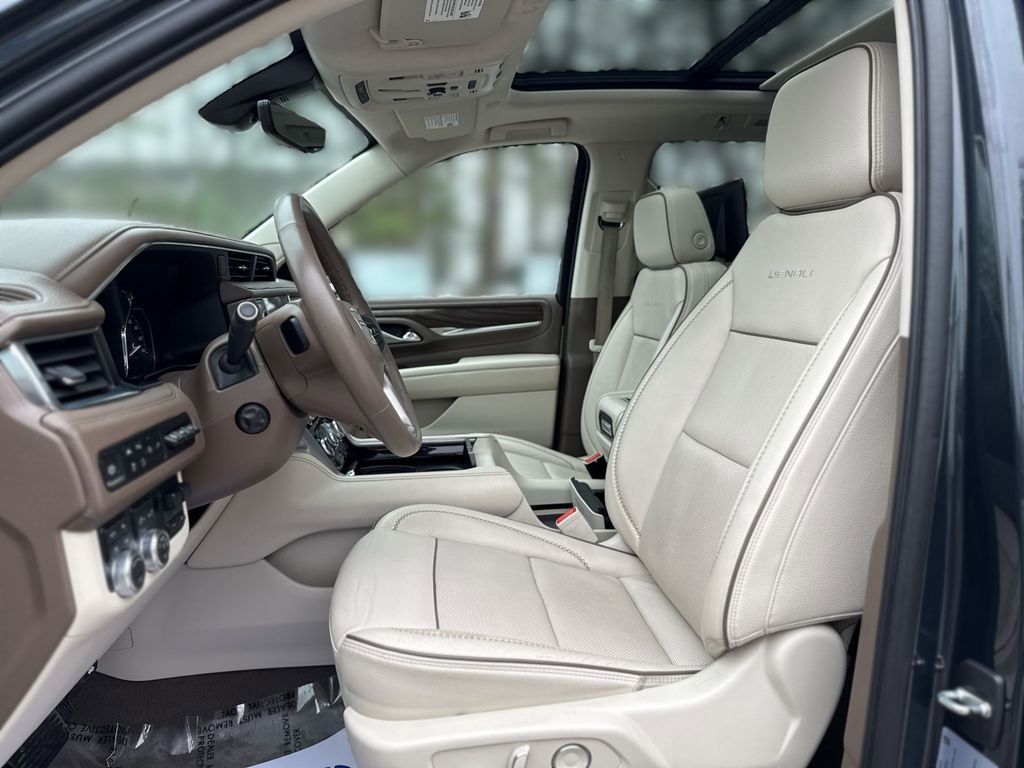 Used 2021 GMC Yukon Denali w/ Denali Ultimate Package image 13