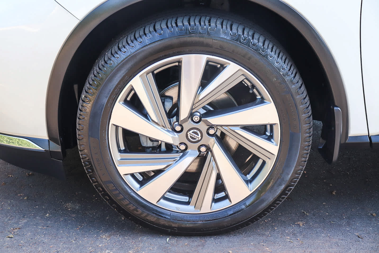 Used 2019 Nissan Murano SL w/ SL Technology Package FWD image 11