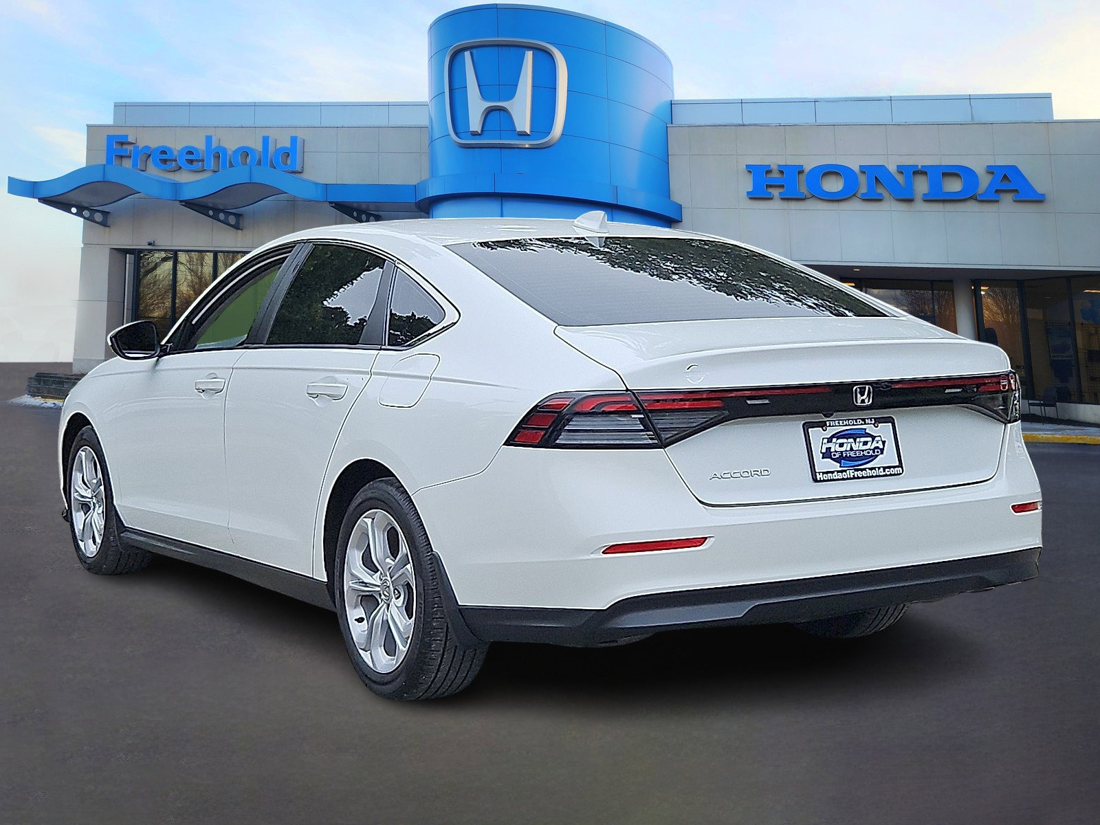 Certified 2024 Honda Accord LX image 5