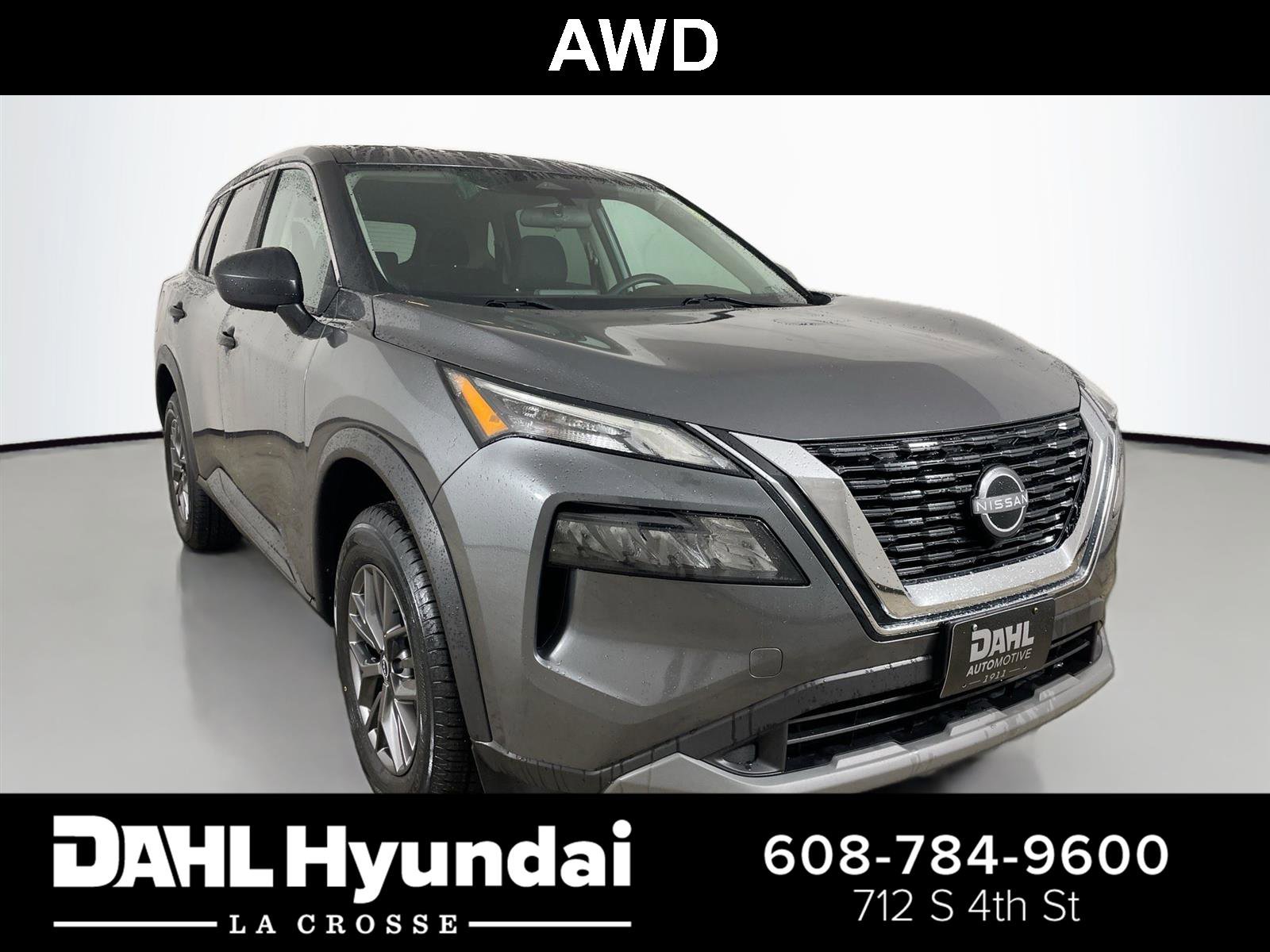 Used 2023 Nissan Rogue S AWD/4WD image 1