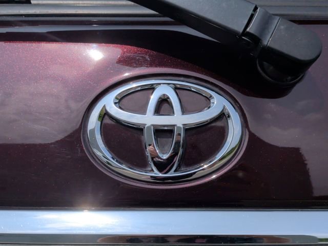 Used 2016 Toyota Sequoia Limited w/ Safety & Convenience Package AWD/4WD image 8