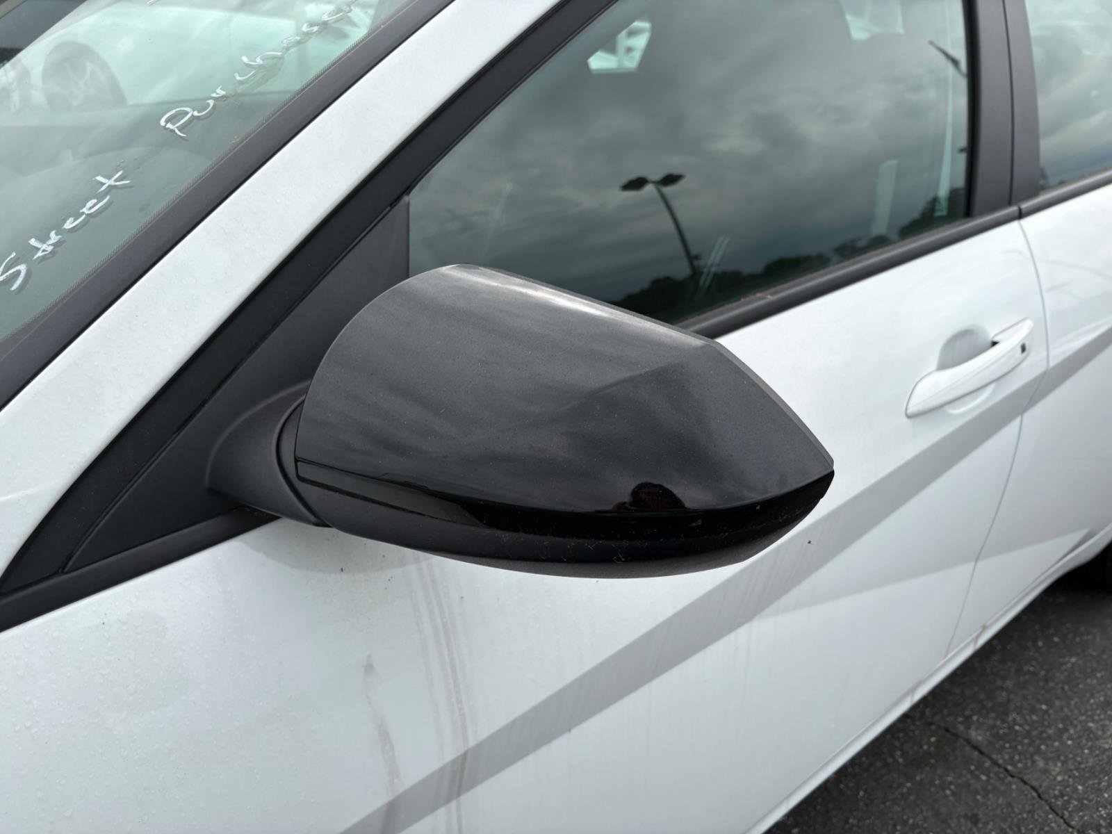 Used 2025 Hyundai Elantra Sport FWD image 16