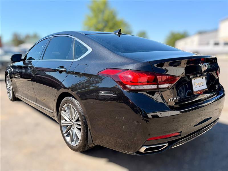 Used 2018 Genesis G80 3.8 AWD/4WD image 5