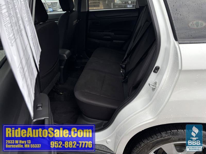 Used 2013 Mitsubishi Outlander Sport ES AWD/4WD image 12
