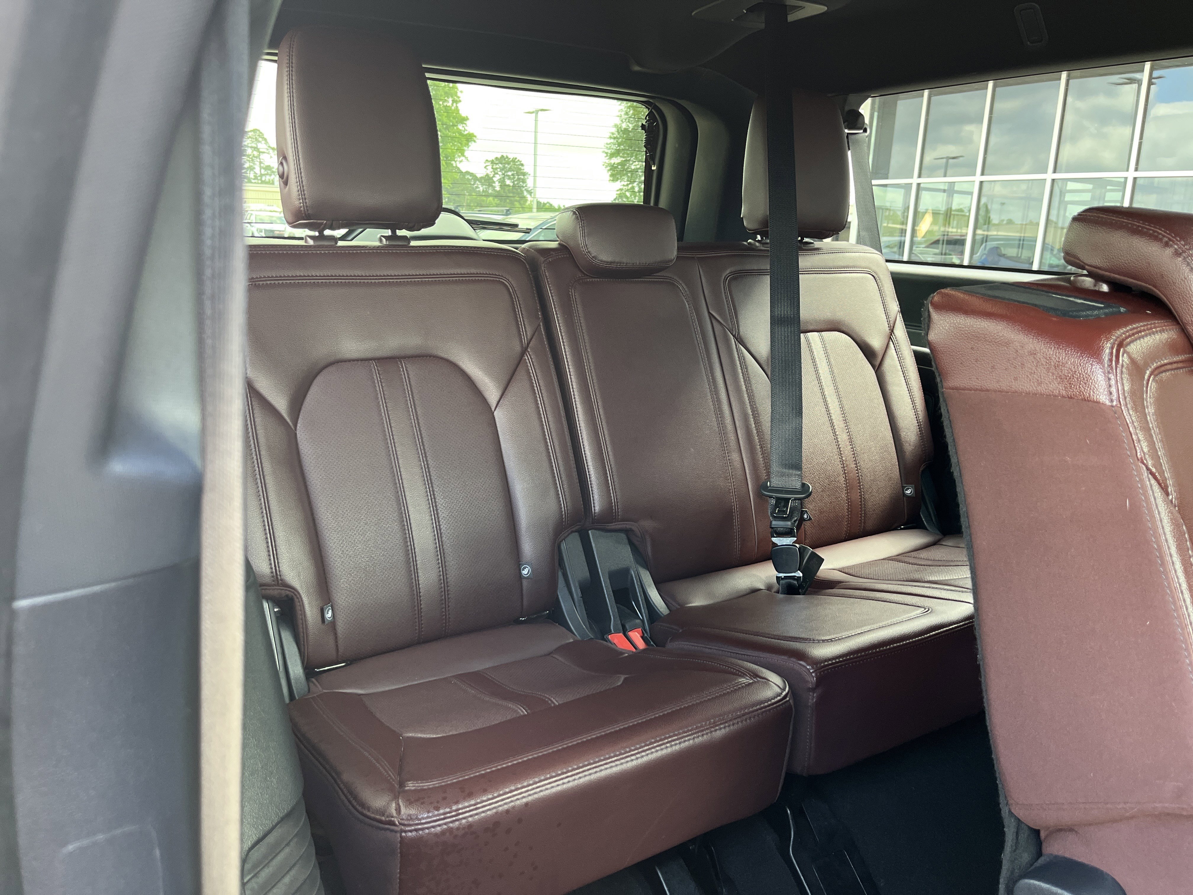 Used 2024 Ford Expedition Max Limited RWD image 20