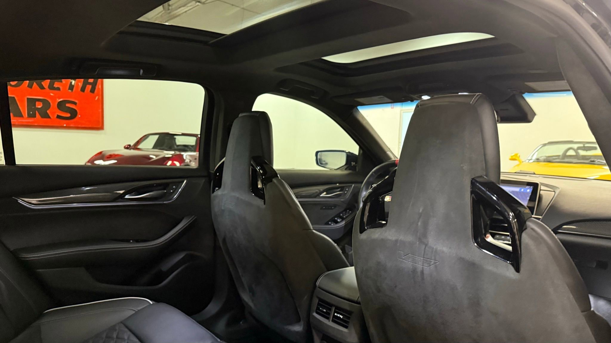 Used 2023 Cadillac CT5 V Blackwing w/ Driver Assist Package image 30