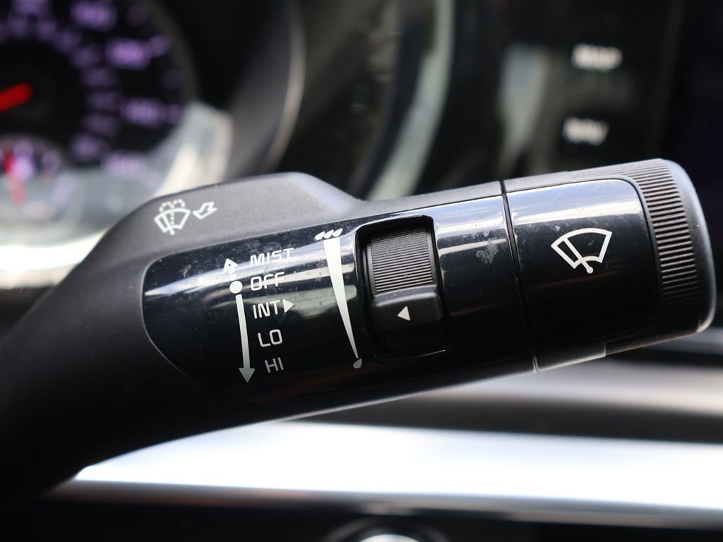 Used 2022 Kia K5 GT FWD image 46
