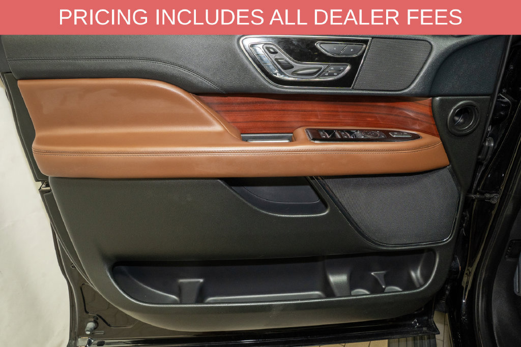 Used 2023 Lincoln Navigator L Reserve AWD/4WD image 13