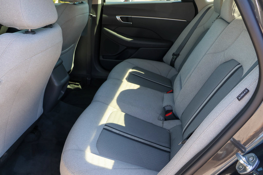 Used 2020 Hyundai Sonata SEL FWD image 12