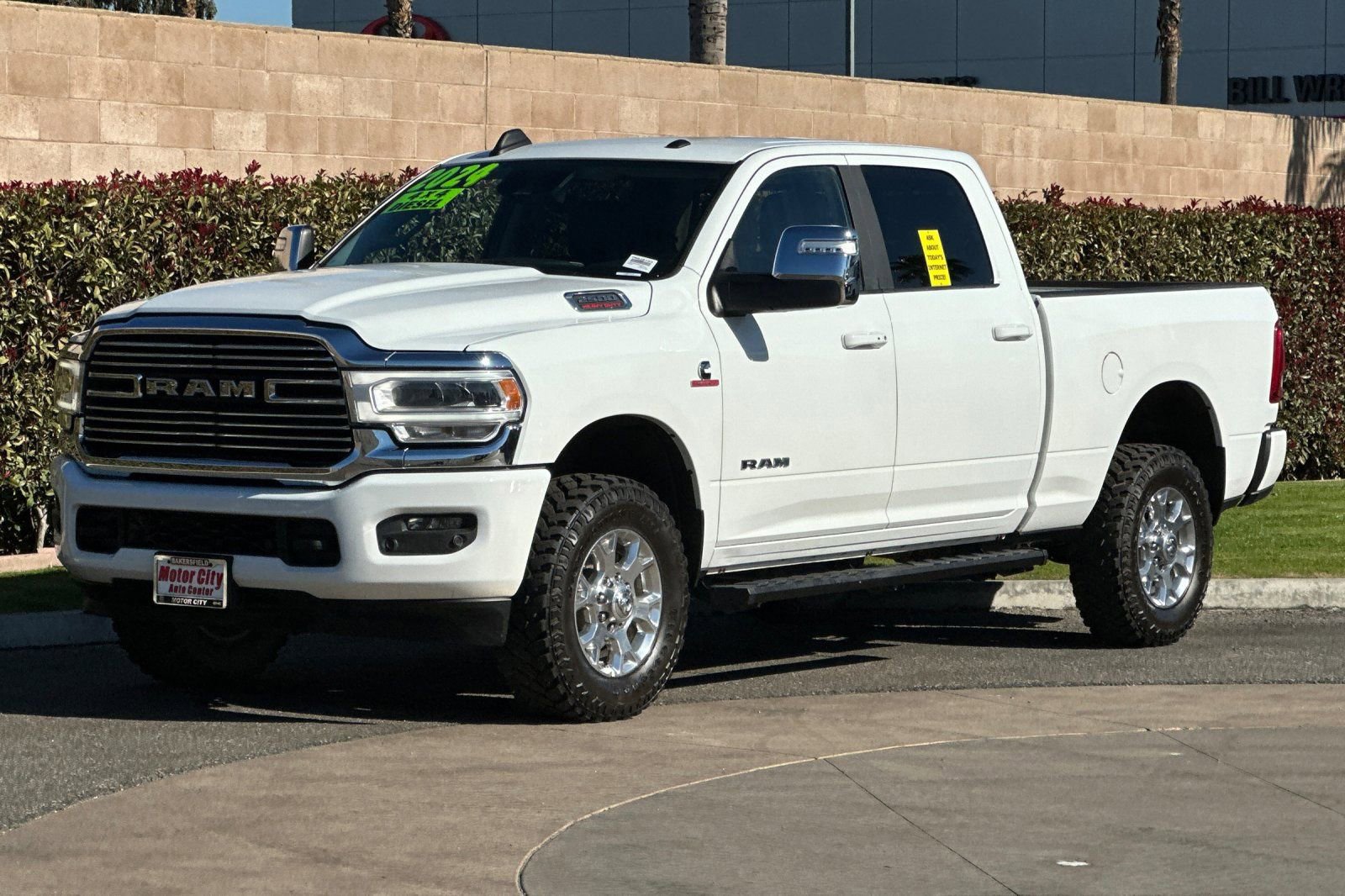 Used 2024 RAM 2500 Laramie w/ Safety Group image 8