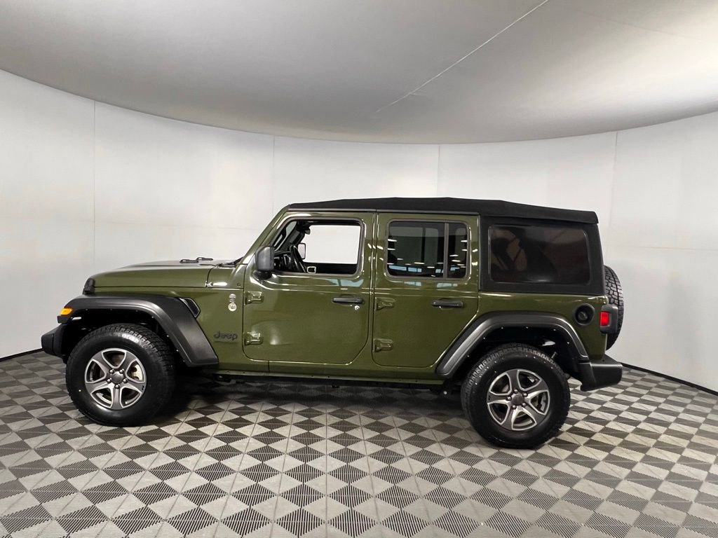 Used 2022 Jeep Wrangler Unlimited Sport image 11