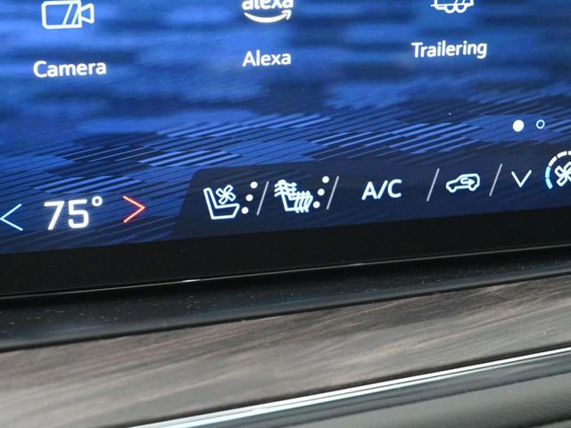 Used 2025 Chevrolet Tahoe Premier image 33