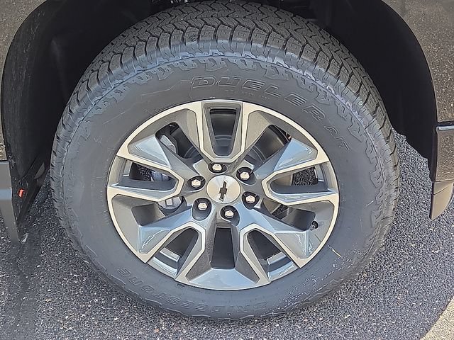 New 2026 Chevrolet Silverado 1500 RST w/ Z71 Off-Road Package AWD/4WD image 6