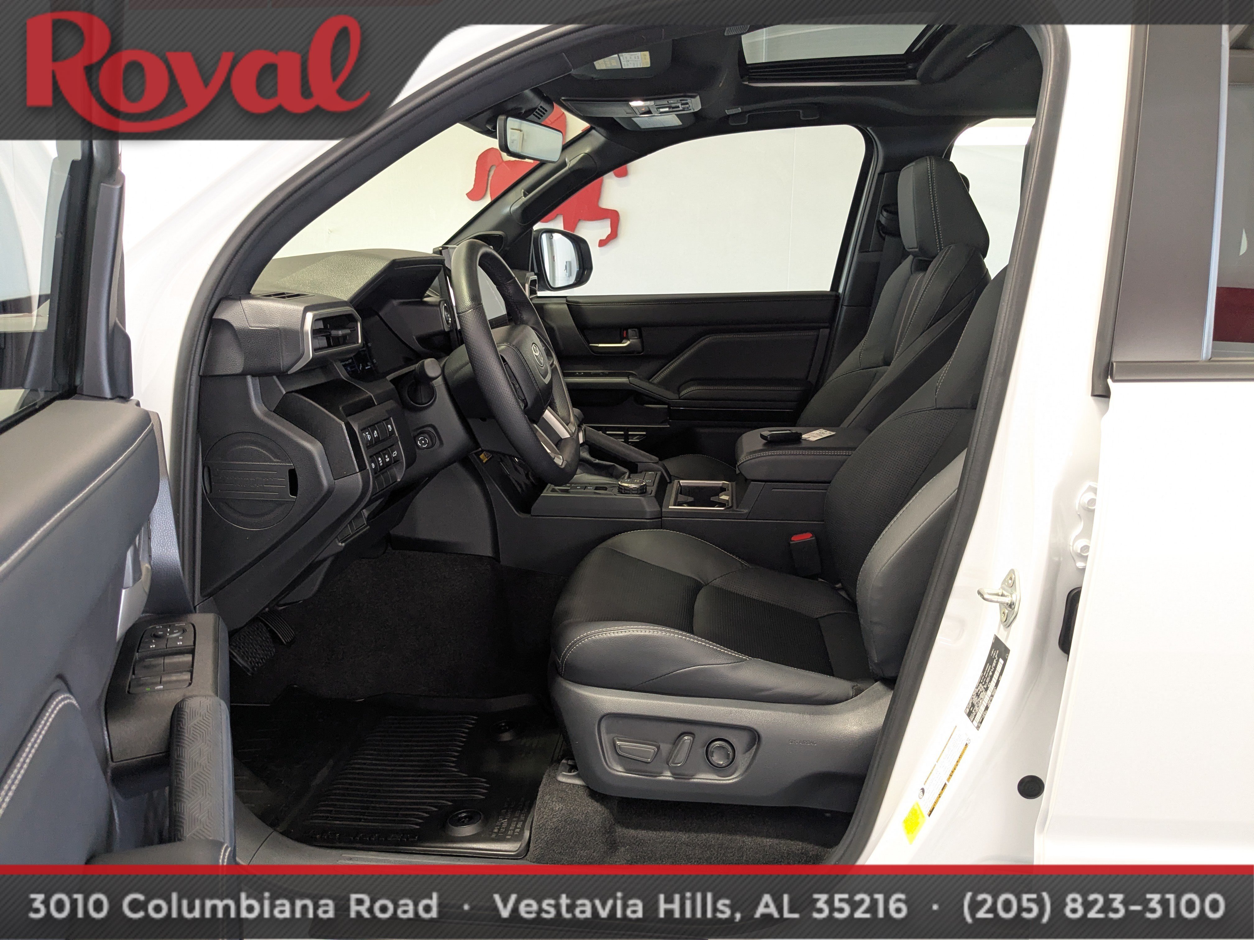 Used 2025 Toyota 4Runner Limited RWD image 18