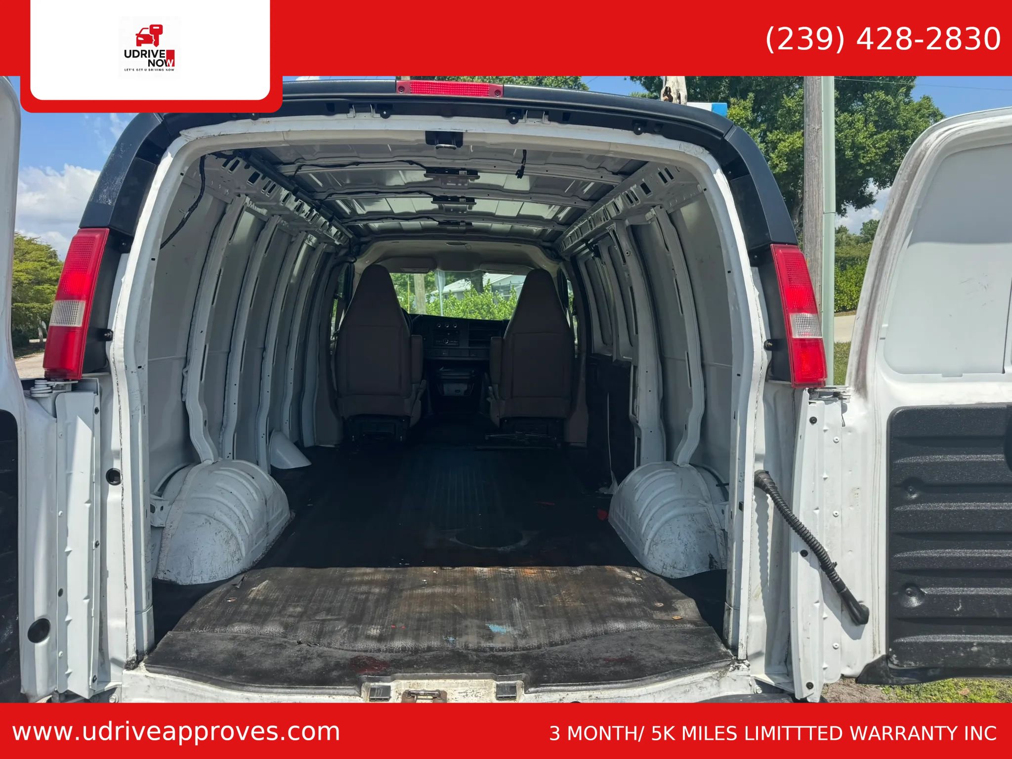 Used 2017 Chevrolet Express 2500 image 9