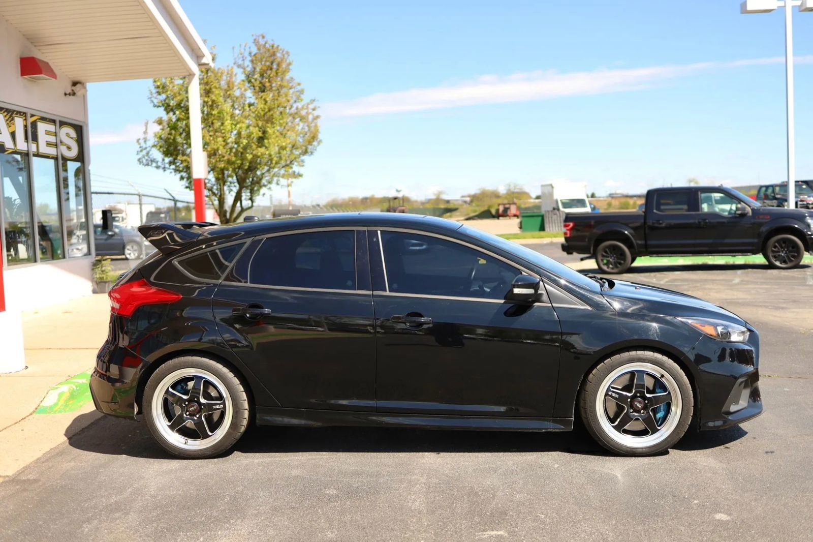 Used 2016 Ford Focus RS AWD/4WD image 3