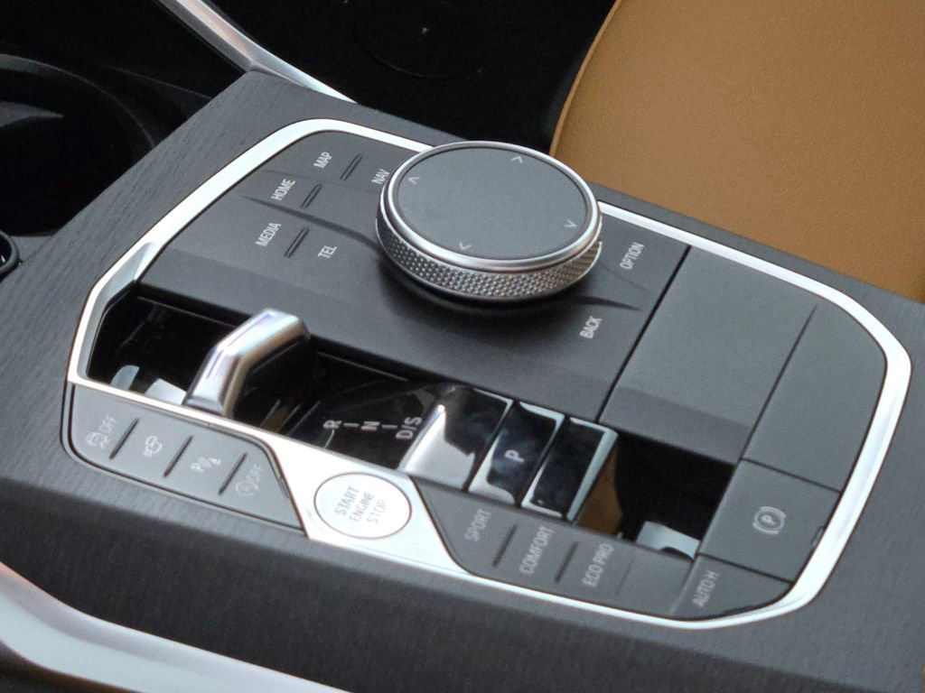 New 2026 BMW 330i xDrive Sedan w/ Premium Package image 22