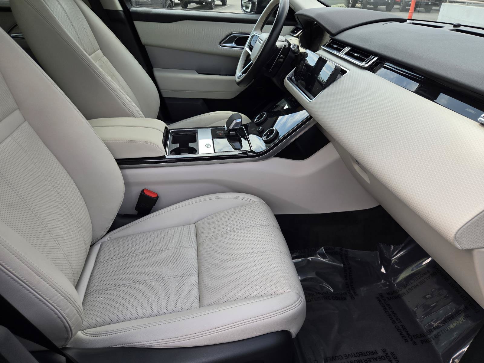 Used 2023 Land Rover Range Rover Velar R-Dynamic S AWD/4WD image 31