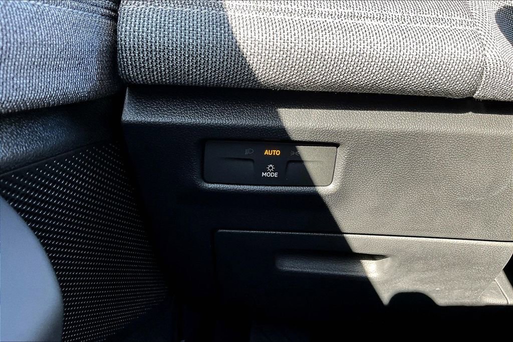 New 2026 Volkswagen Tiguan S image 13