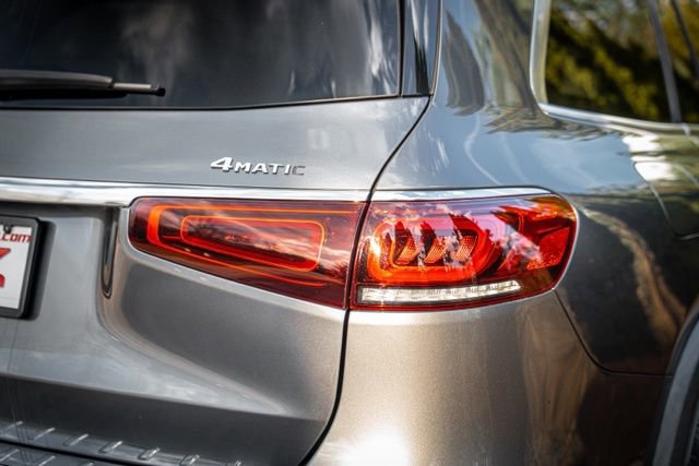 Used 2022 Mercedes-Benz GLS 450 4MATIC image 18