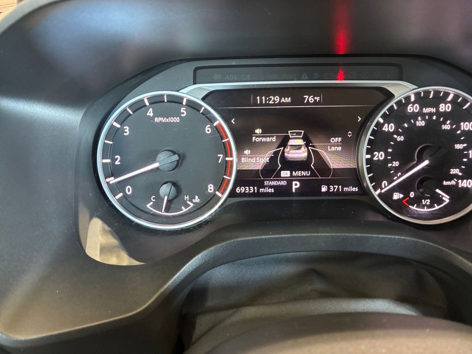 Used 2023 Nissan Rogue SV image 41