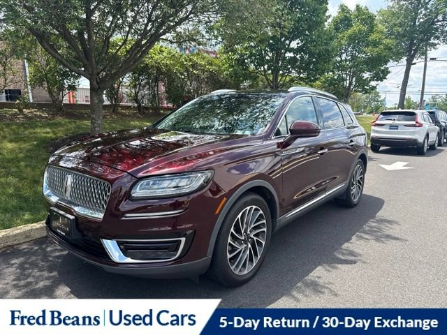 Used 2019 Lincoln Nautilus Reserve w/ Cargo Utility Package FWD image 3