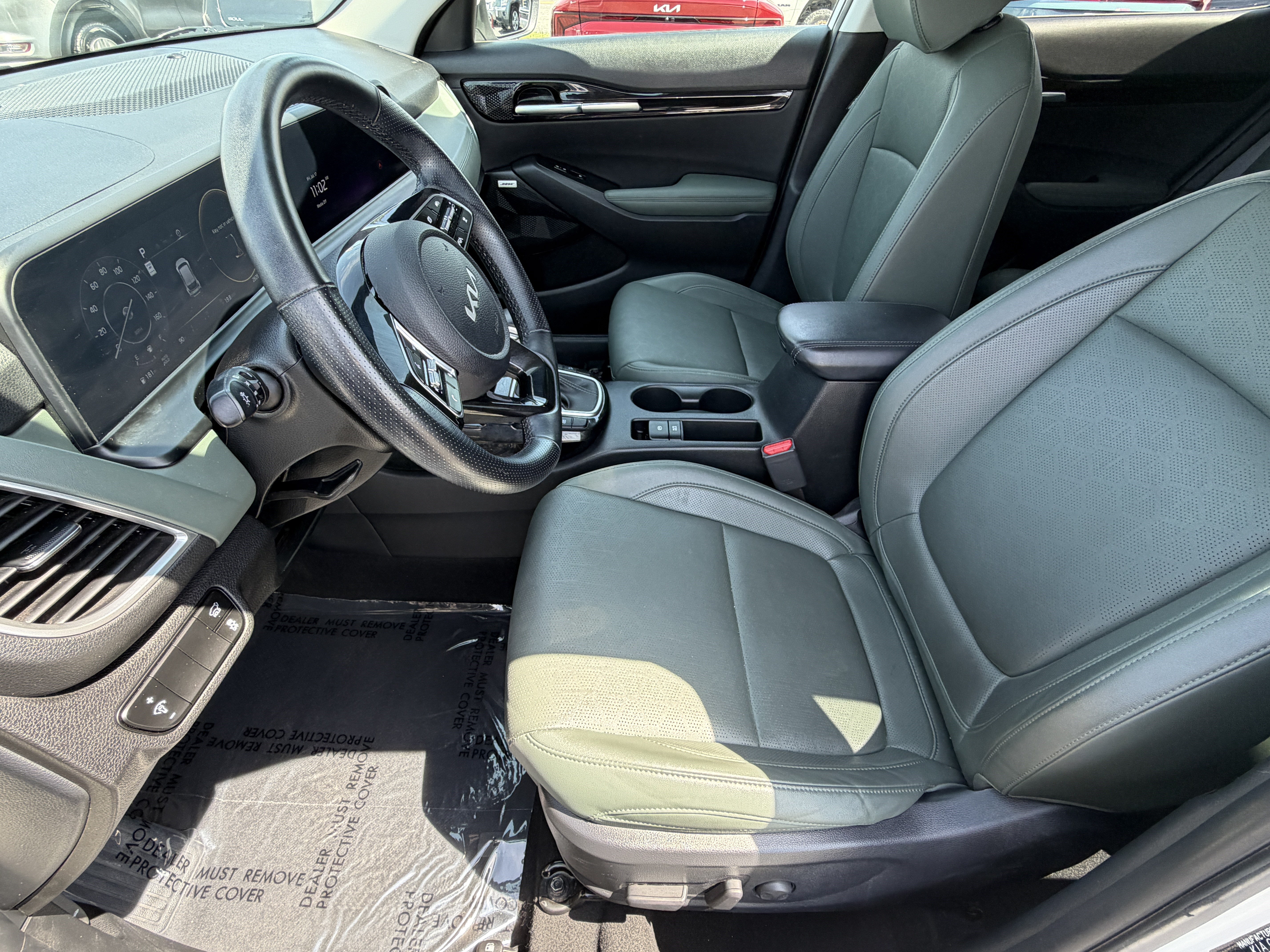 Certified 2024 Kia Seltos SX w/ SX Sunroof Package AWD/4WD image 15