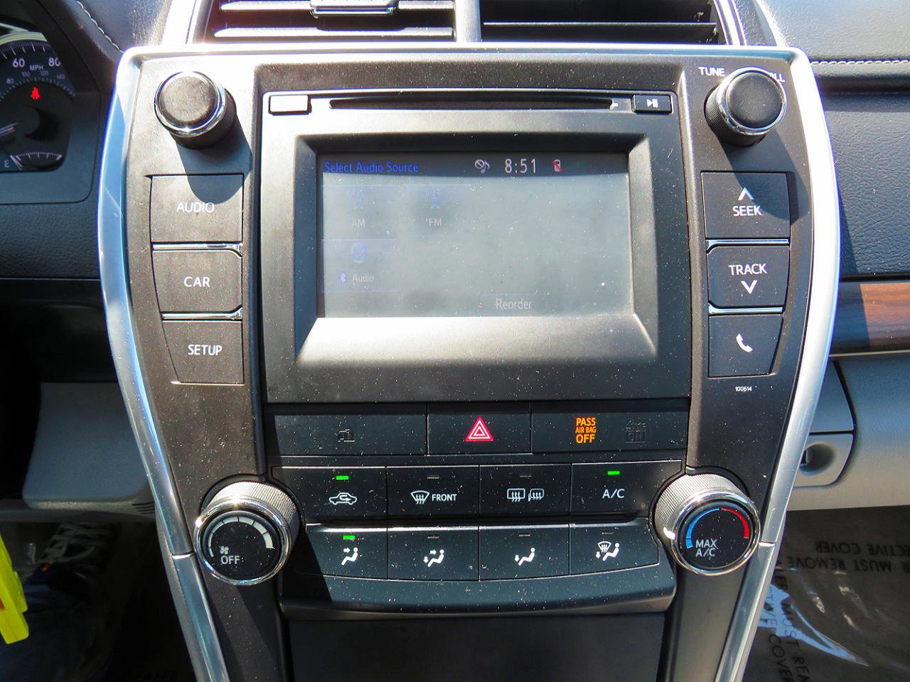 Used 2017 Toyota Camry LE FWD image 26