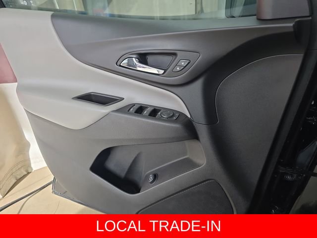 Used 2018 Chevrolet Equinox LT w/ Sun & Infotainment Package image 27