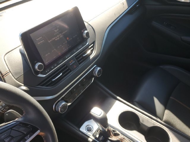 Used 2021 Nissan Altima 2.5 SR FWD image 19