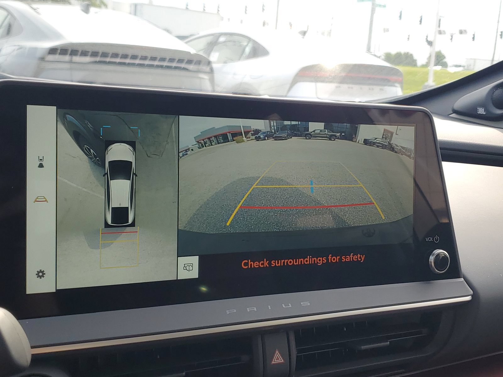 New 2026 Toyota Prius Plug-In Hybrid FWD image 26