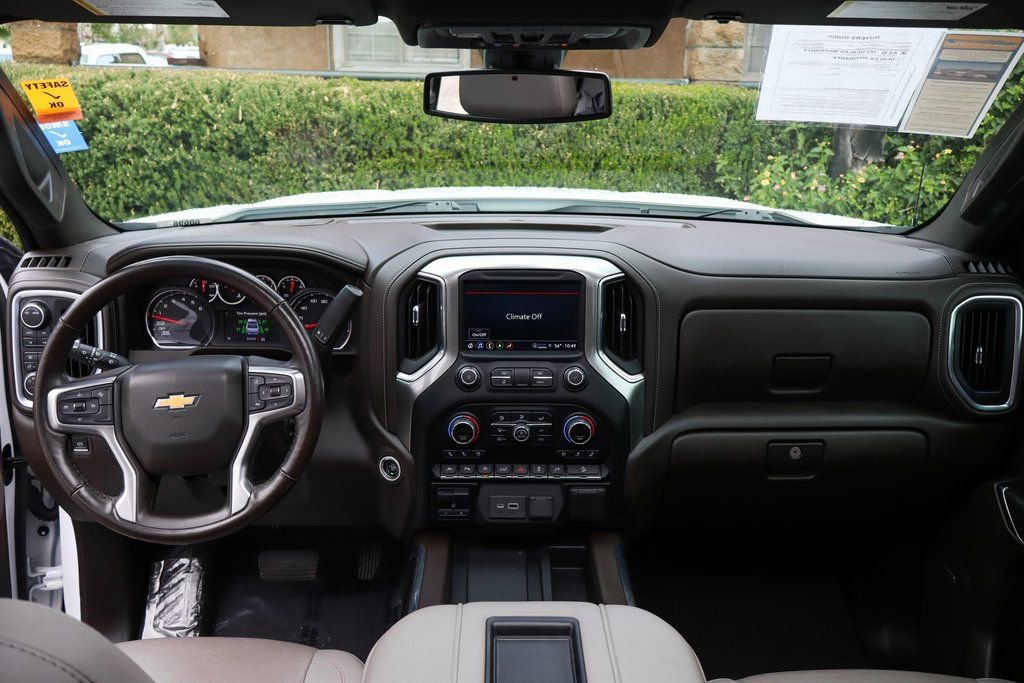 Used 2022 Chevrolet Silverado 1500 LTZ w/ LTZ Premium Package AWD/4WD image 27