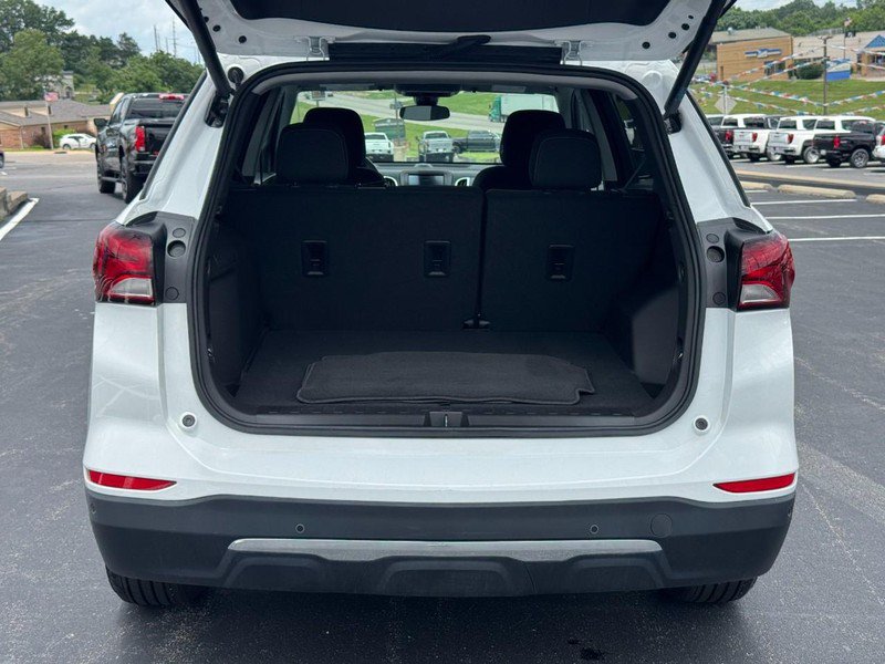 Used 2024 Chevrolet Equinox LT FWD image 5