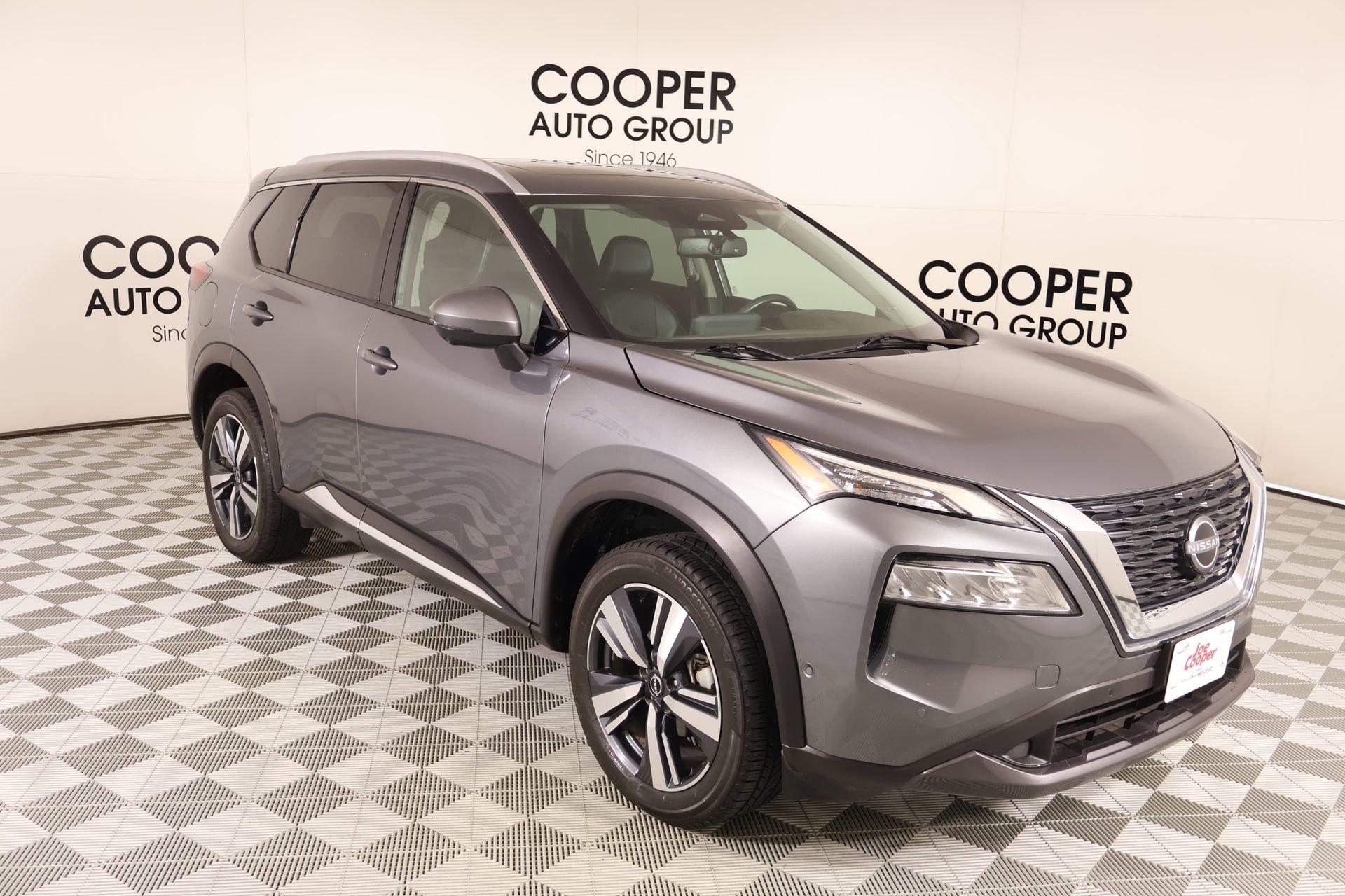 Used 2023 Nissan Rogue SL w/ SL Premium Package AWD/4WD image 1