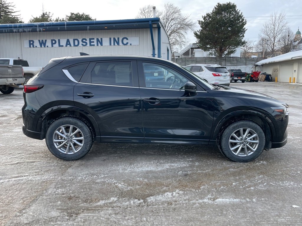 Used 2025 MAZDA CX-5 AWD 2.5 S w/ Preferred Package image 17