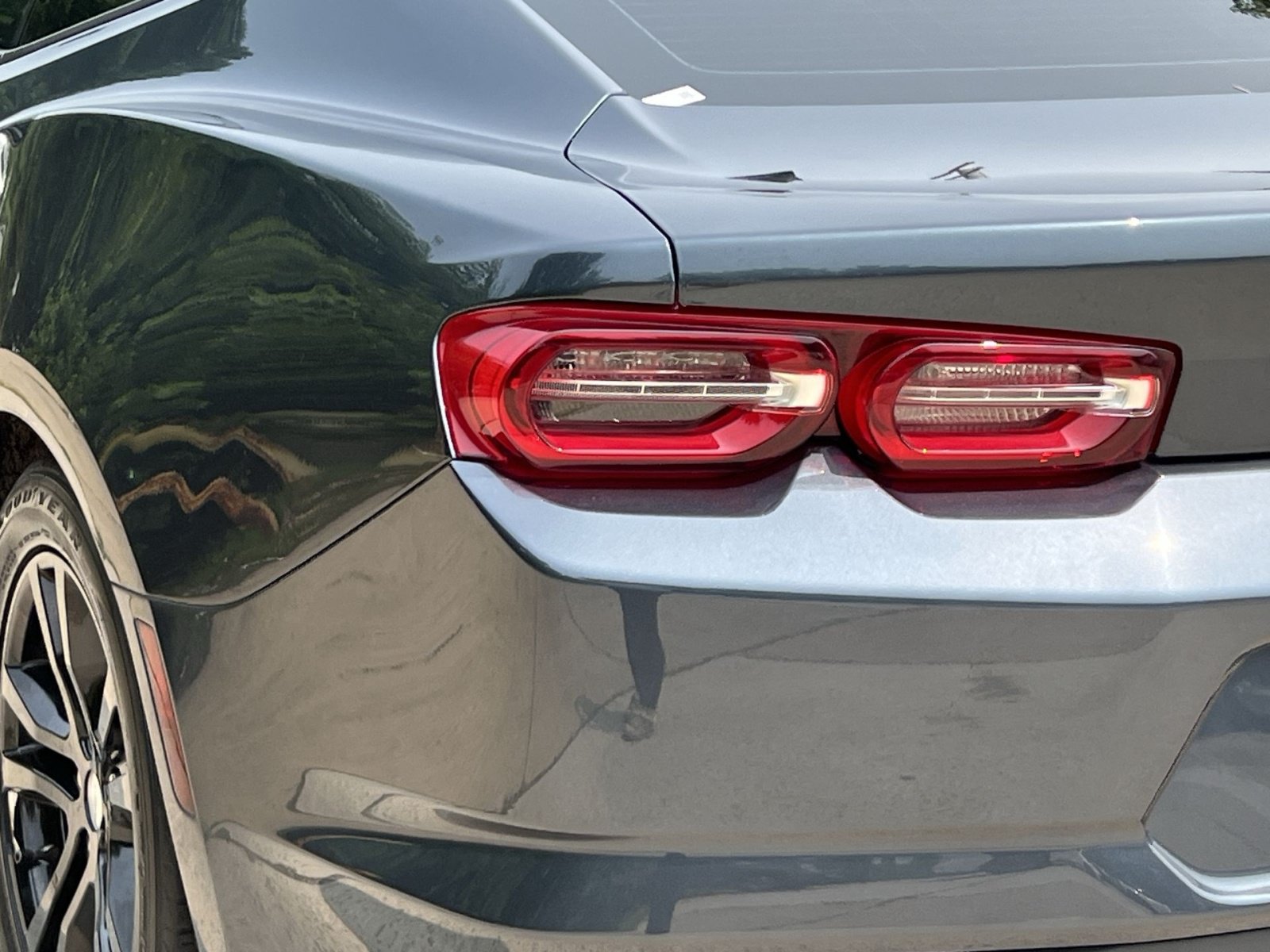 Used 2020 Chevrolet Camaro LS RWD image 14