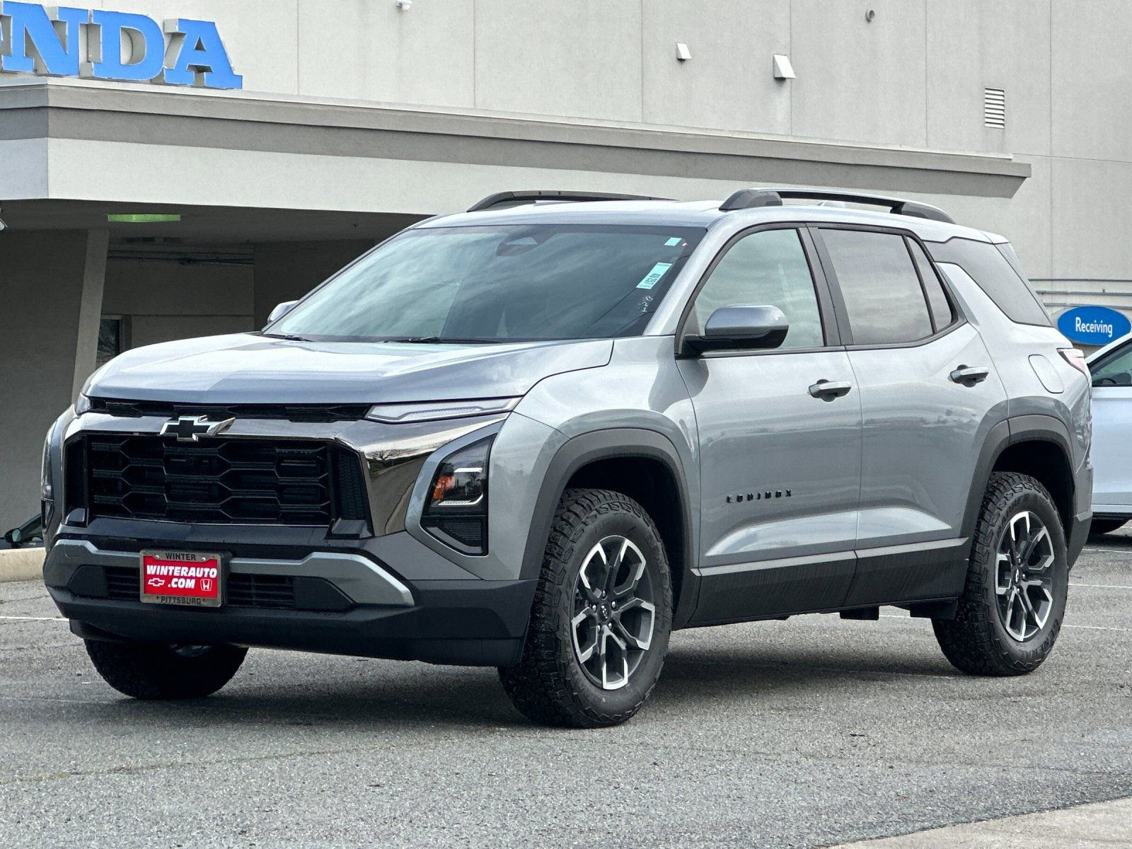 New 2026 Chevrolet Equinox ACTIV image 8