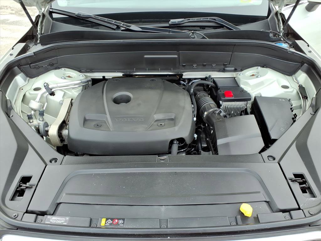 Used 2022 Volvo XC90 T6 Inscription w/ Climate Package image 9