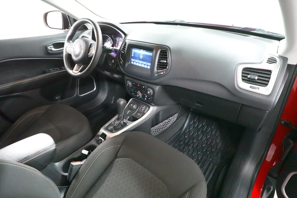 Used 2020 Jeep Compass Sport AWD/4WD image 39