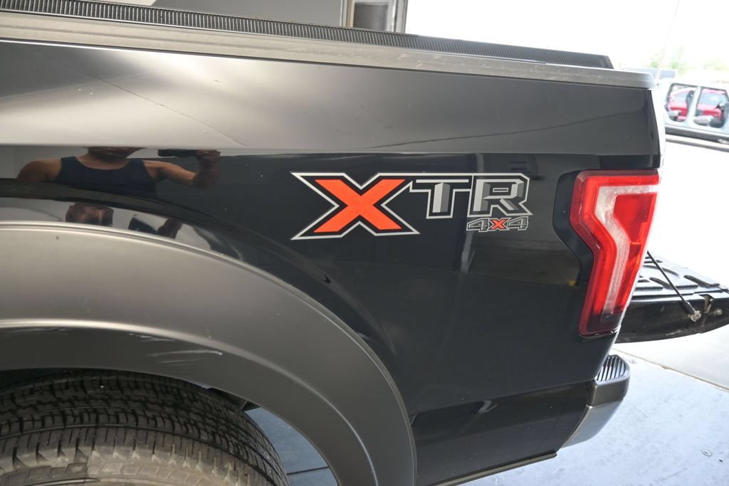 Used 2016 Ford F150 XLT w/ Equipment Group 302A Luxury AWD/4WD image 18
