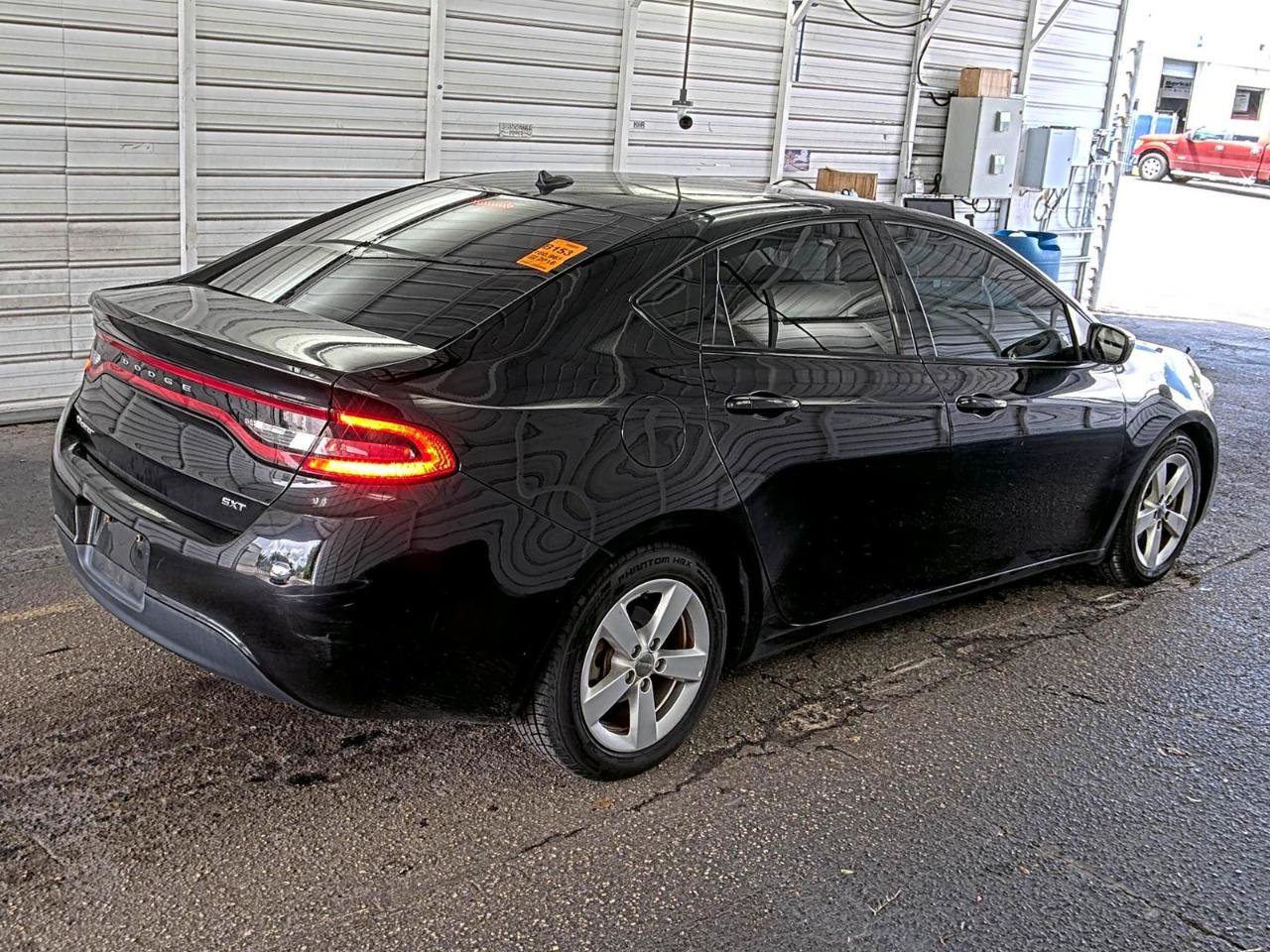Used 2016 Dodge Dart SXT FWD image 2