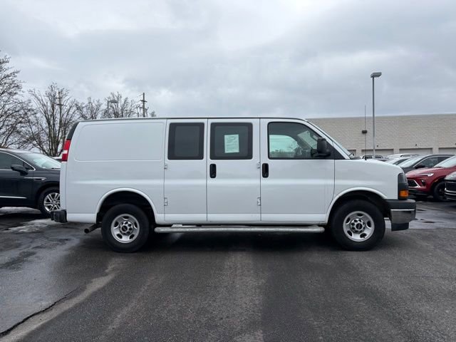Used 2024 GMC Savana 2500 w/ Driver Convenience Package image 10