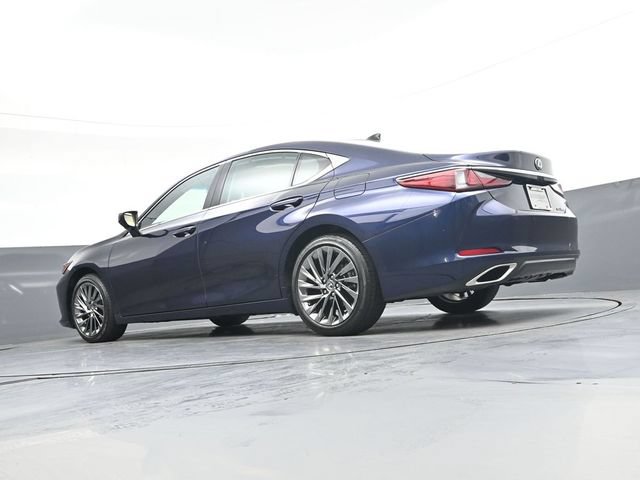 Used 2025 Lexus ES 350 Ultra Luxury FWD image 34