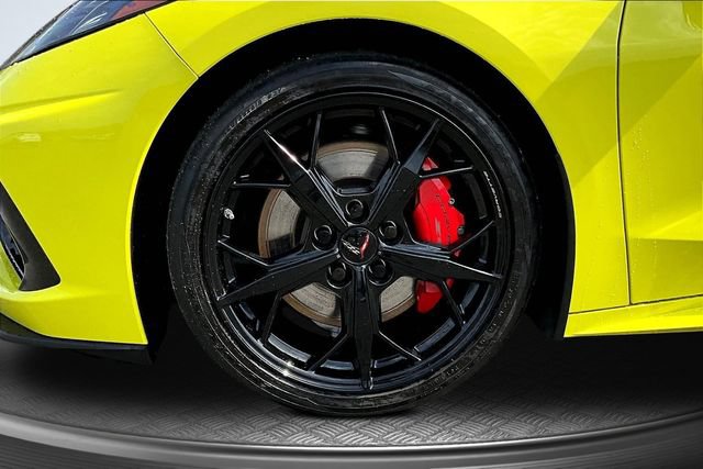 Used 2020 Chevrolet Corvette Stingray Premium Cpe w/ 3LT Preferred Equipment Group RWD image 31