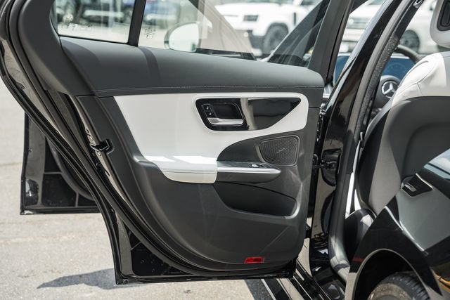 New 2026 Mercedes-Benz C 300 4MATIC Sedan image 35