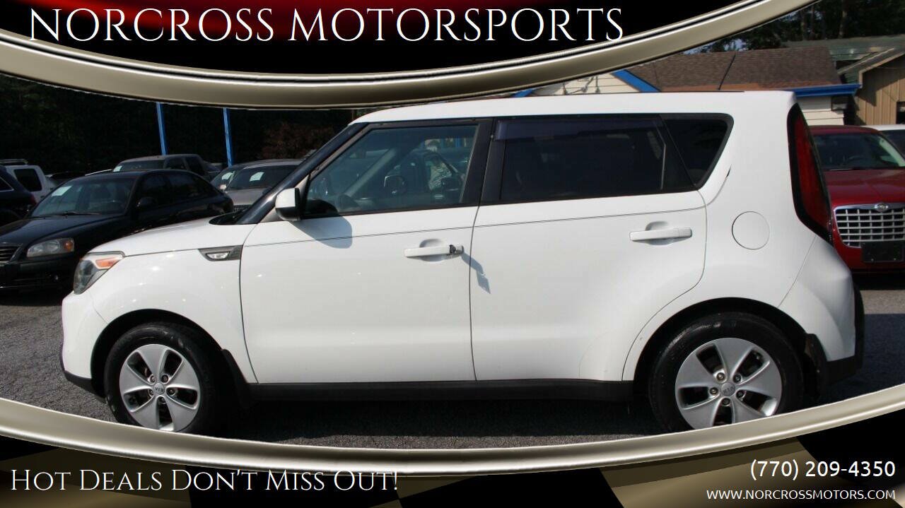 Used 2014 Kia Soul FWD image 1